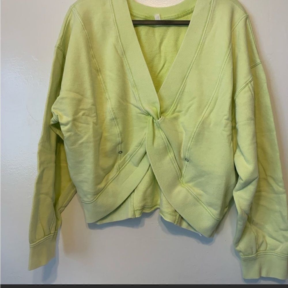 Free people FP Women’s movement go for gold reversible sweatshirt size S, NWT - Picture 8 of 16